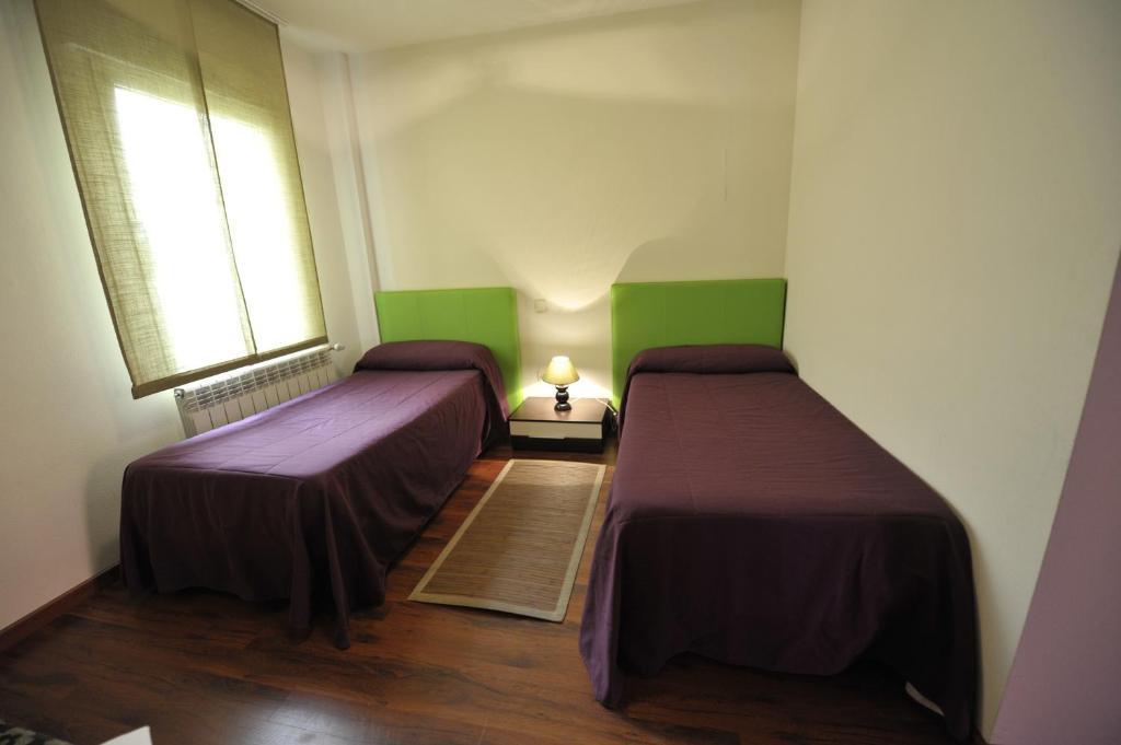 Apartamentos Turisticos Veladiez La Lastrilla Ruang foto